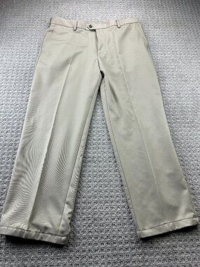 IZOD Golf Khaki Pants Men Size 38 X 32 Light Brown Straight Leg Golfer Casual